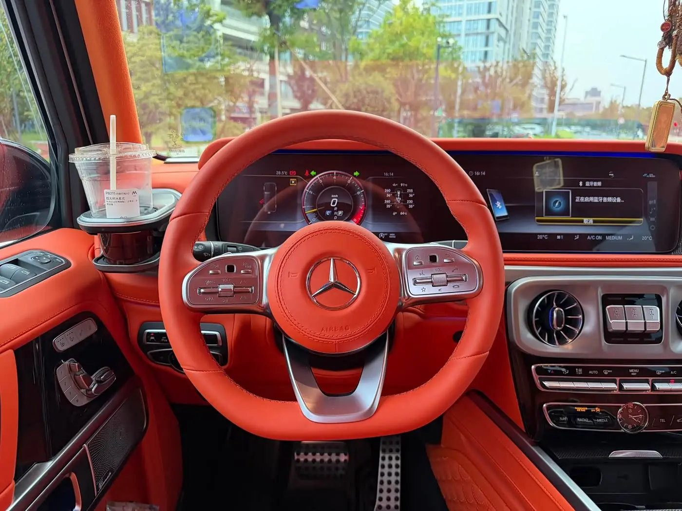 Mercedes-Benz G-Class 2019 — Фото 16/20