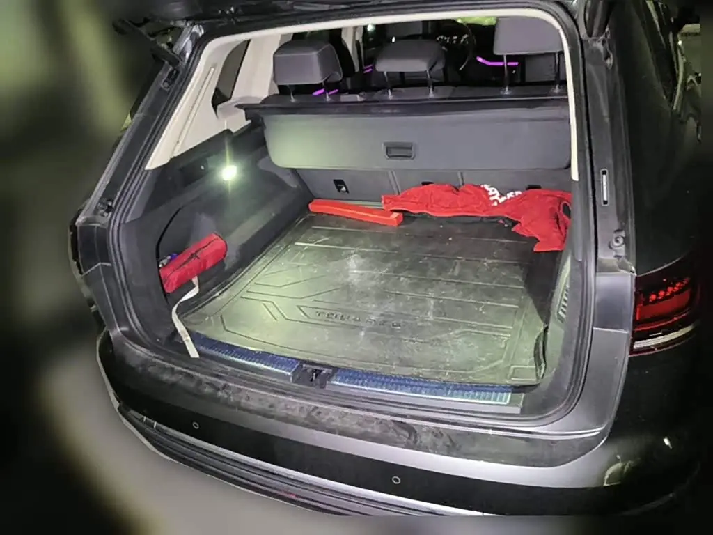 Volkswagen Touareg 2019 — Photo 5/13