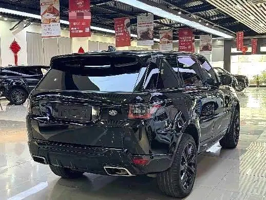 Land Rover Range Rover Sport 2021 — Photo 9/11