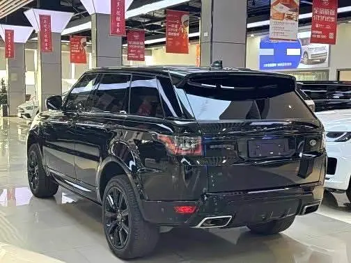 Land Rover Range Rover Sport 2021 — Photo 8/11
