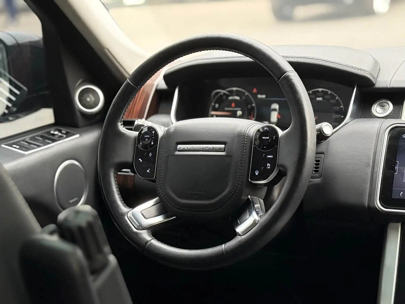 Land Rover Range Rover 2013 — Photo 14/18