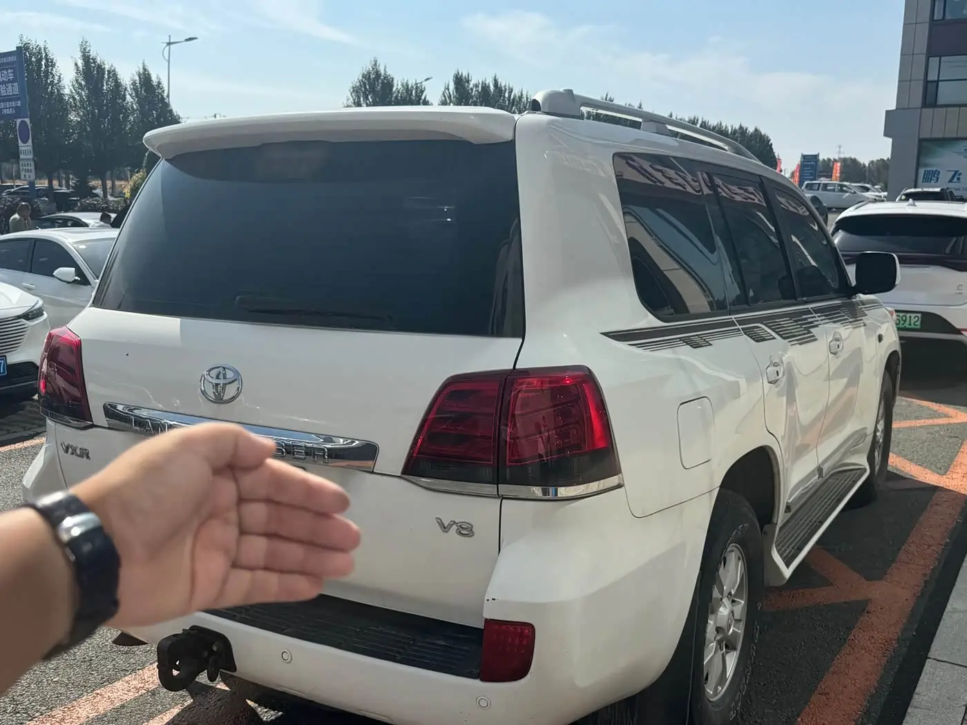 Toyota Land Cruiser 2008 — Photo 6/8