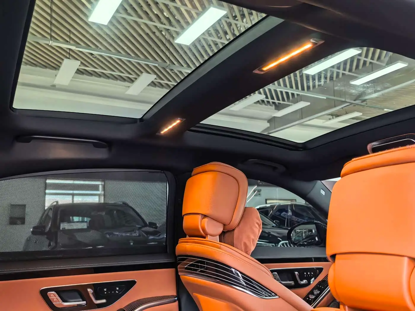 Mercedes-Benz S-Class 2023 — Фото 12/17