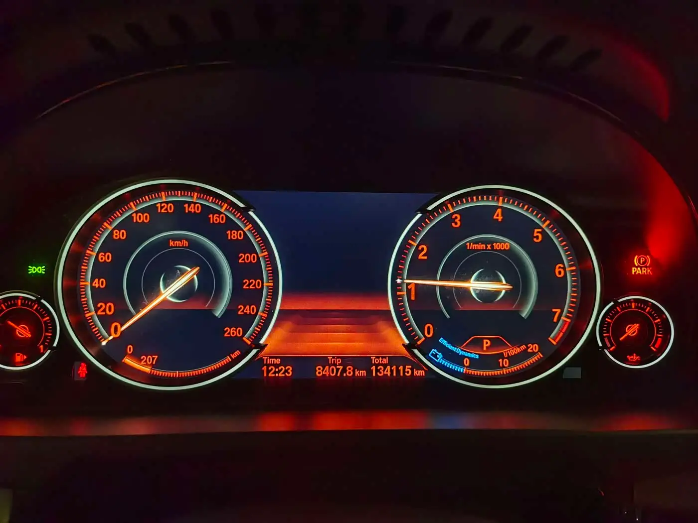 BMW X6 2019 — Photo 2/20