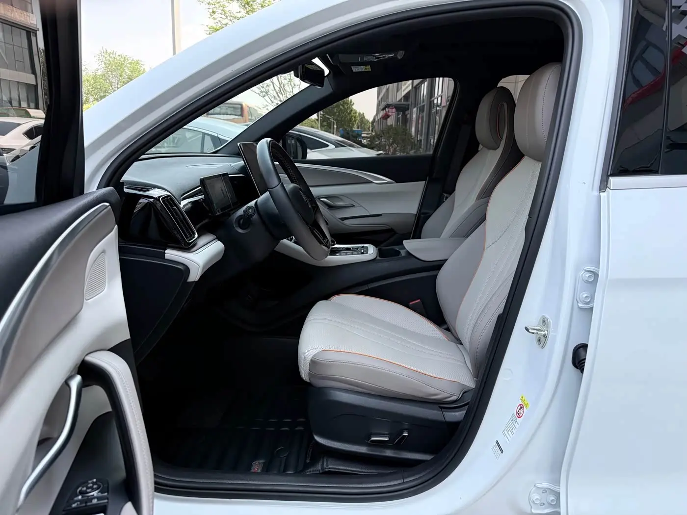 BYD Song Pro New Energy 2024 — Фото 7/20