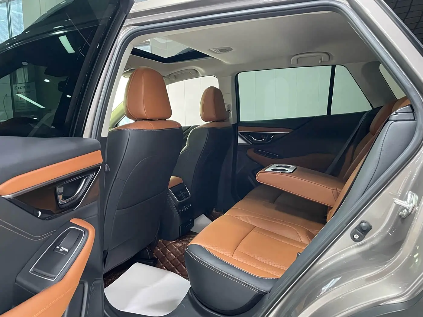 Subaru Outback 2021 — Фото 16/20