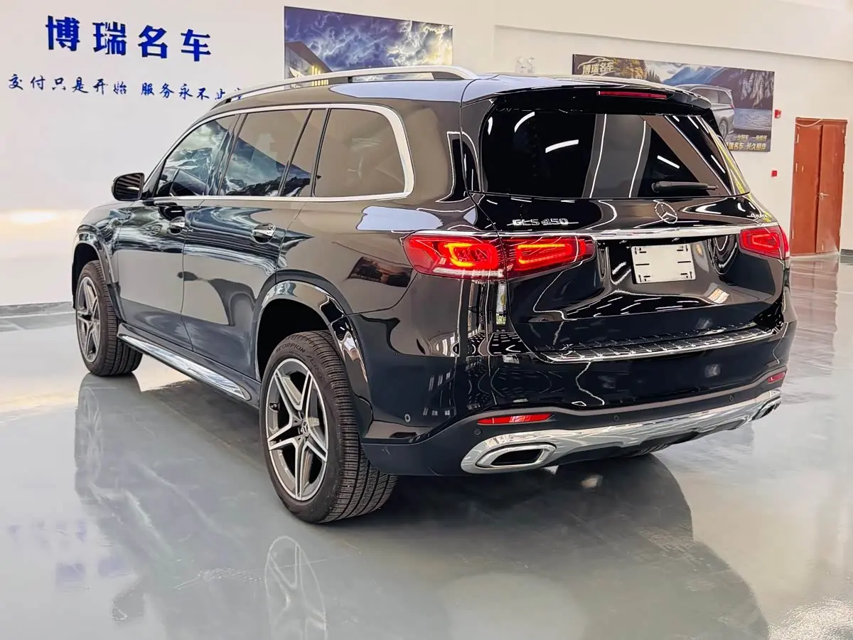 Mercedes-Benz GLS 2023 — Фото 17/17