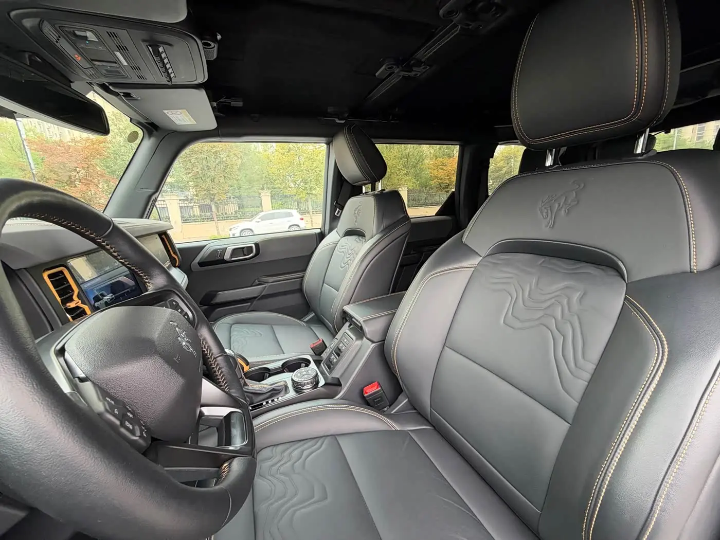 Ford Bronco 2025 — Photo 11/17