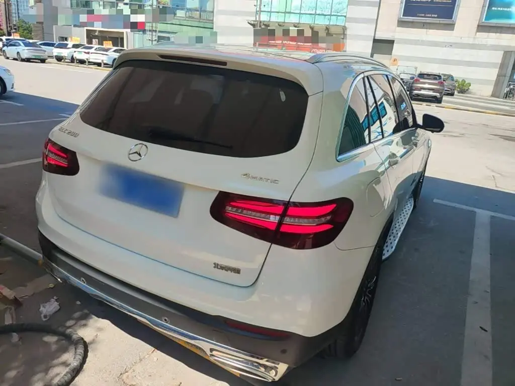 Mercedes-Benz GLC 2018 — Фото 7/20