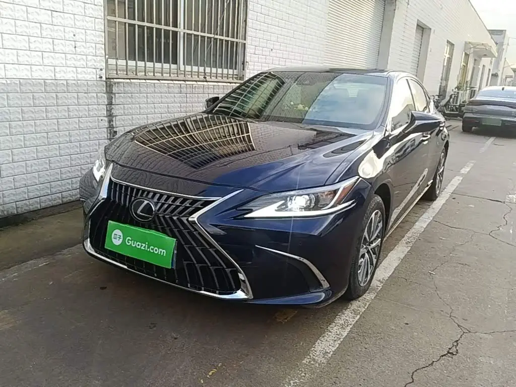 Lexus ES 2022 — Şəkil 1/20