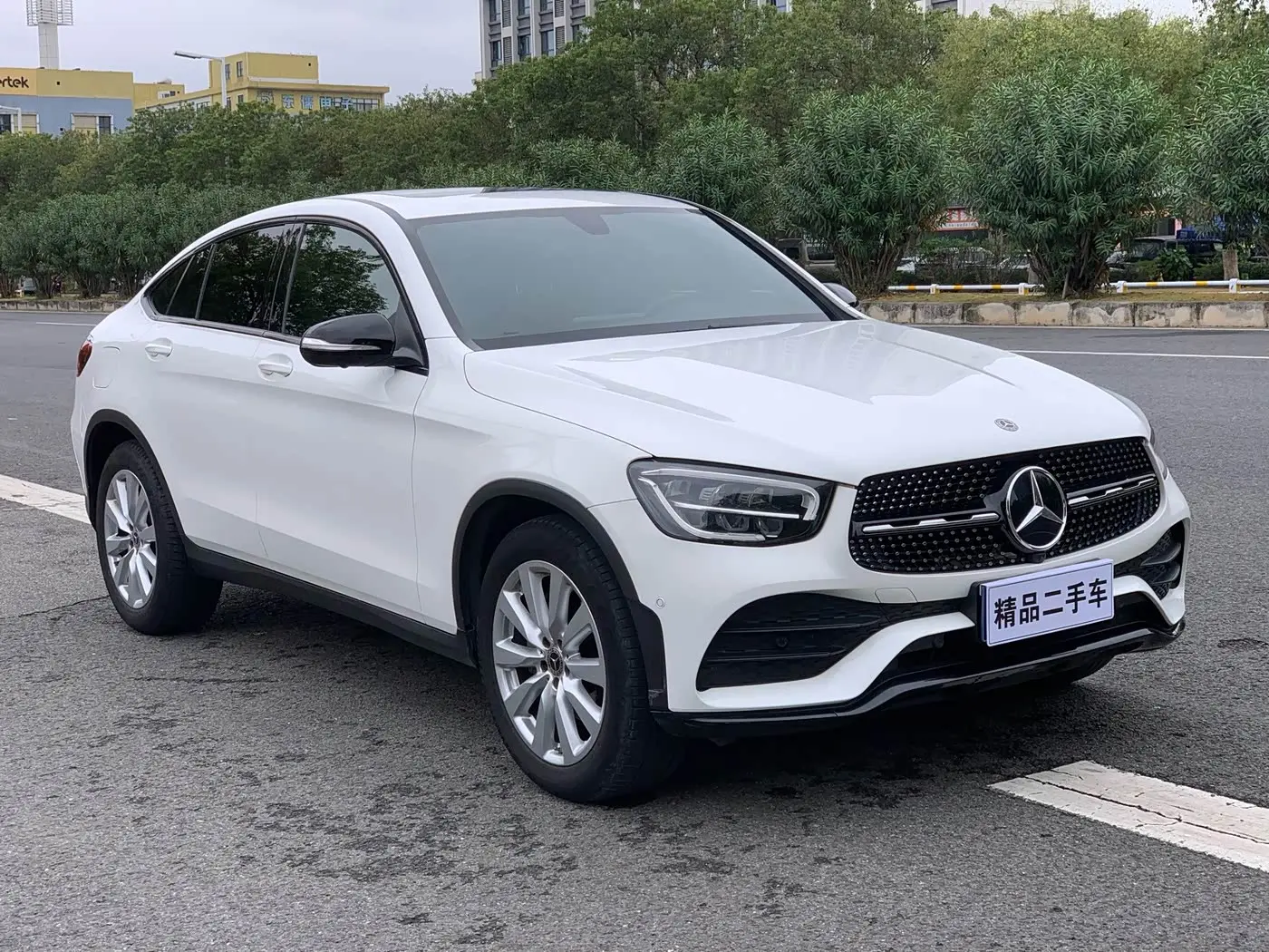 Mercedes-Benz GLC Coupe 2020 — Фото 3/20