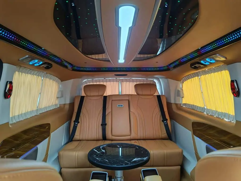 Mercedes-Benz Vito 2024 — Photo 20/20