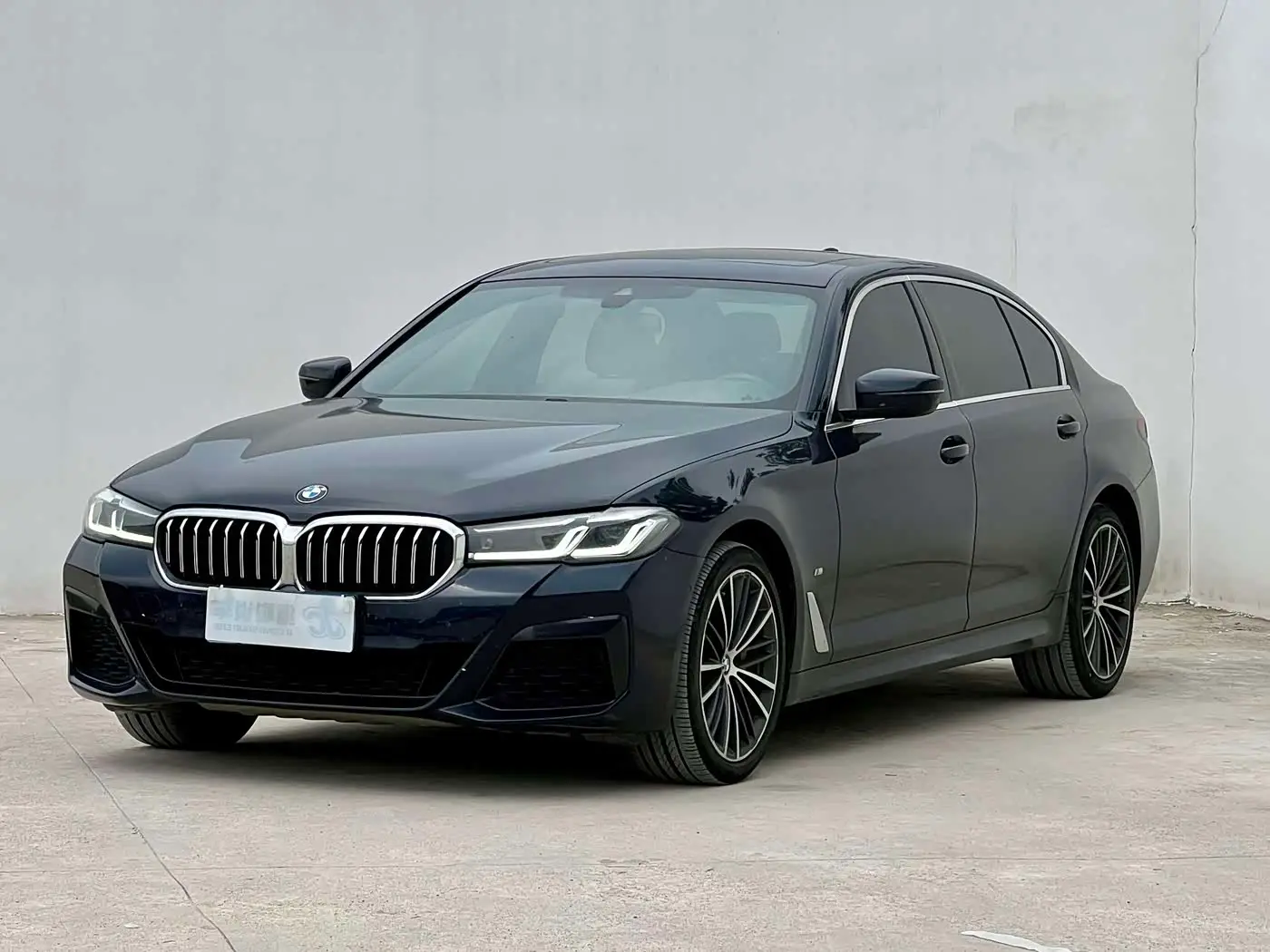 BMW 5 Series, 2022