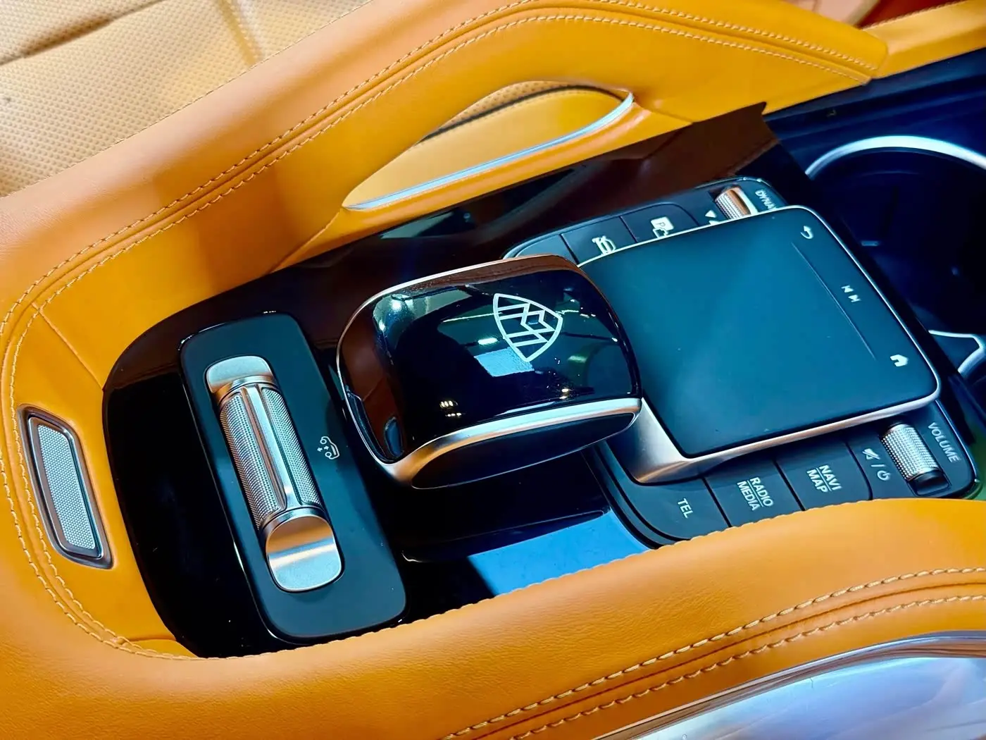 Mercedes-Benz GLS 2022 — Фото 11/14