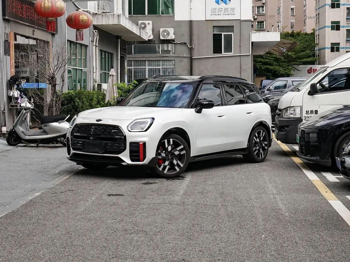 MINI JCW COUNTRYMAN 2025 — Photo 1/15