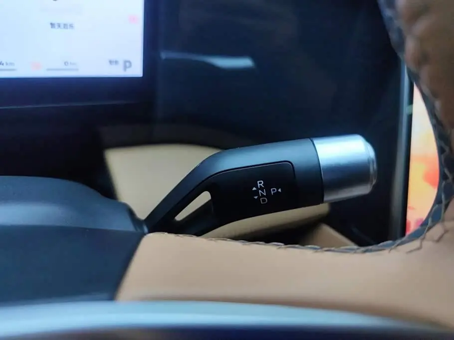 Geely Galaxy Galaxy L7 2025 — Фото 16/16