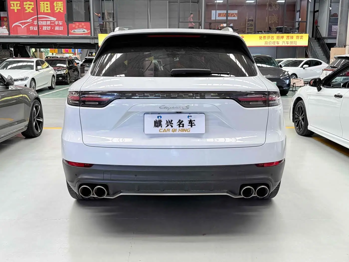 Porsche Cayenne 2019 — Фото 4/17