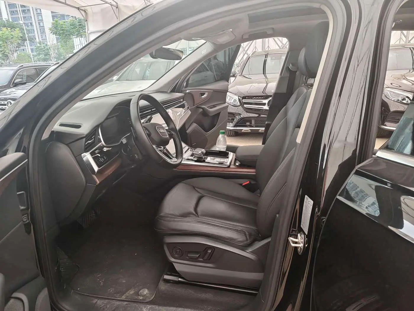 Audi Q7 2022 — Photo 16/20