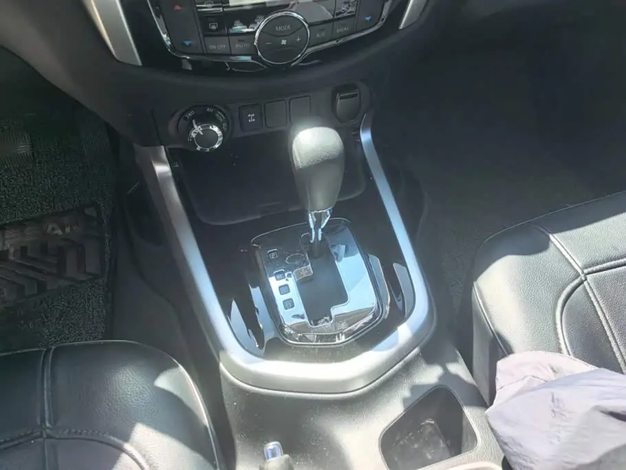 Nissan Terra 2021 — Photo 16/16