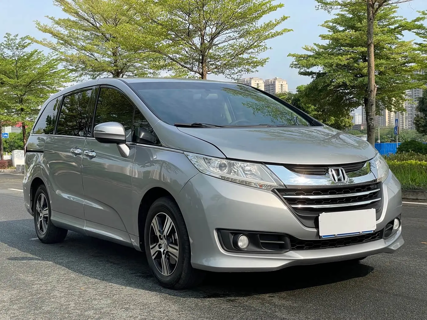 Honda Odyssey 2018 — Photo 3/20