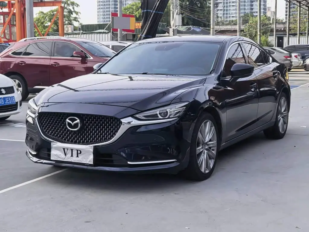 Mazda Atenza 2021 — Photo 1/9