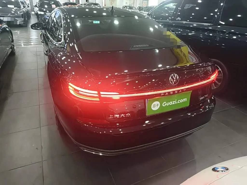 Volkswagen Passat 2024 — Photo 6/20