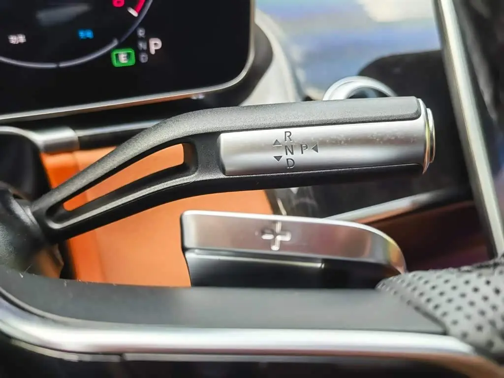 Mercedes-Benz S-Class 2022 — Photo 12/20