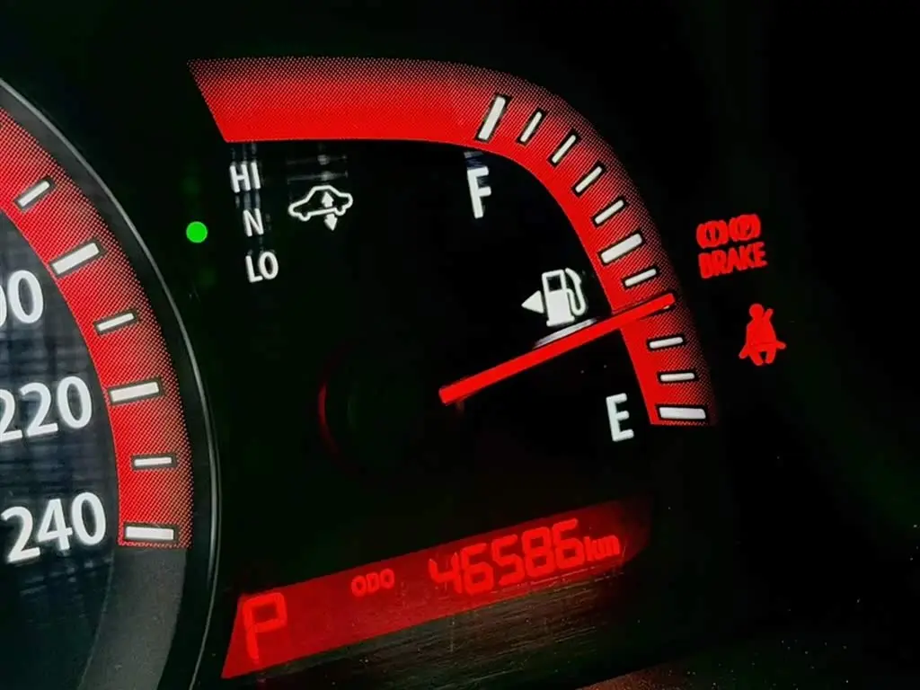Kia Borego 2015 — Photo 11/20