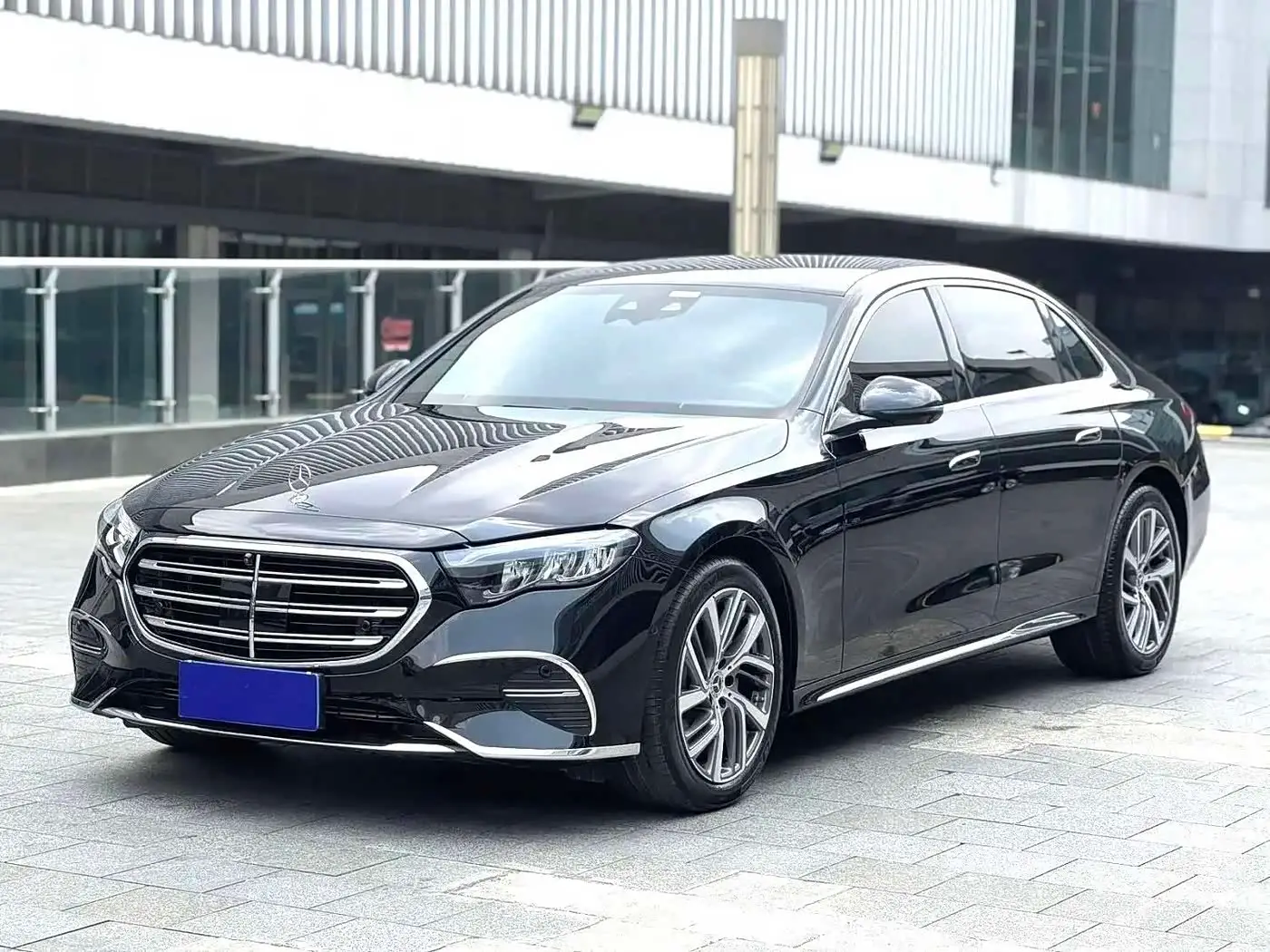 Mercedes-Benz E-Class, 2025