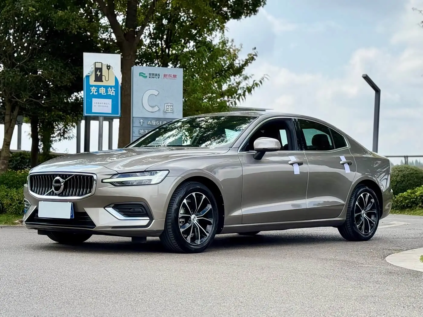 Volvo S60, 2021