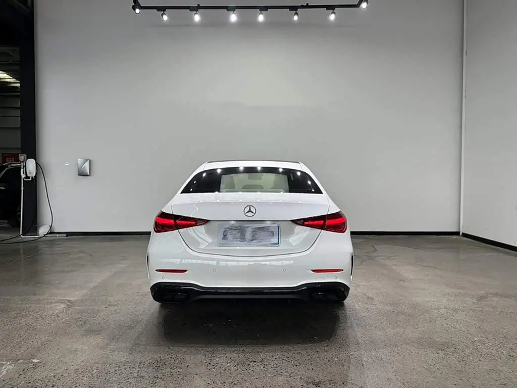 Mercedes-Benz C-Class 2023 — Фото 13/20