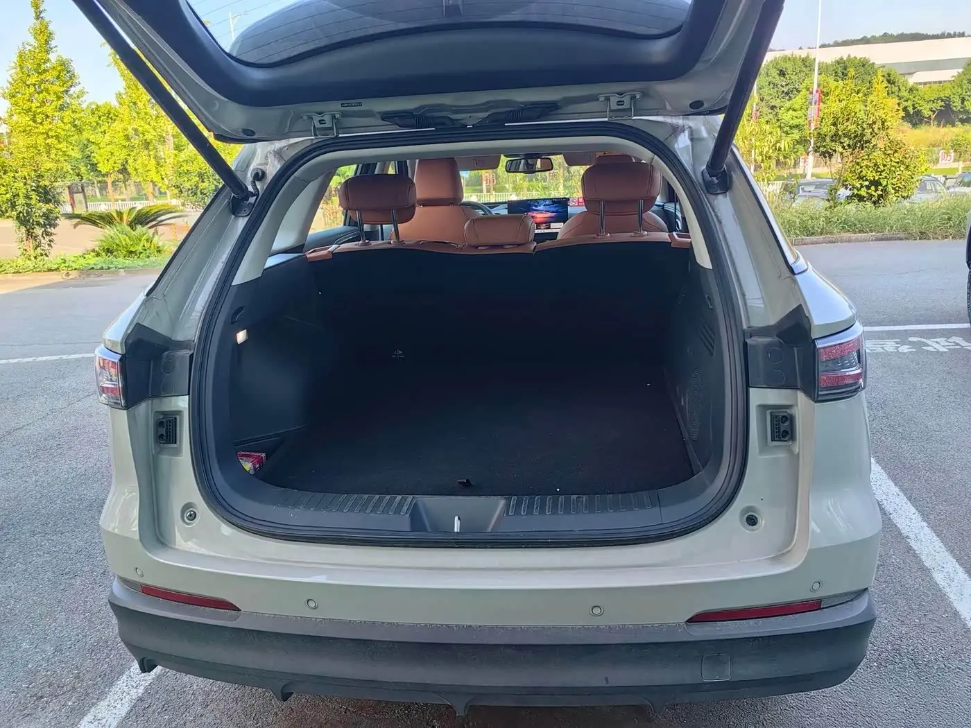 Haval Xiaolong MAX 2025 — Şəkil 10/10