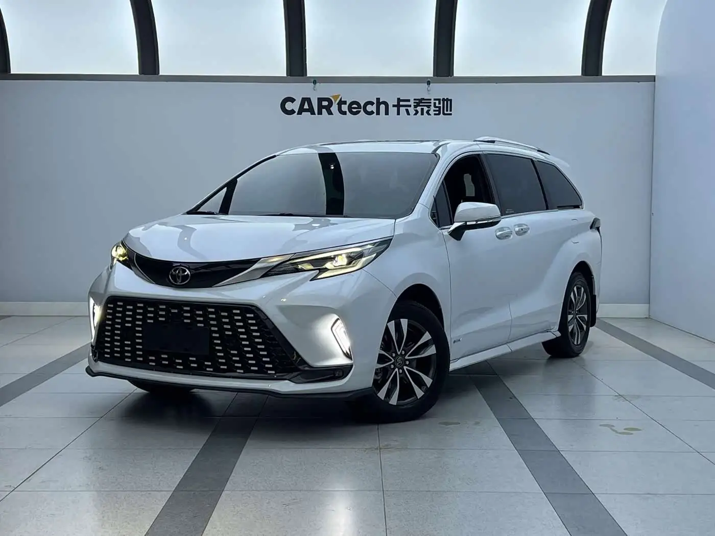 Toyota Granvia, 2025