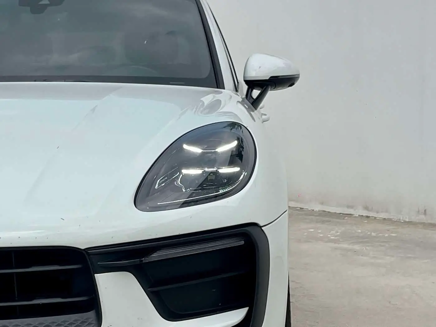 Porsche Macan 2022 — Фото 6/18