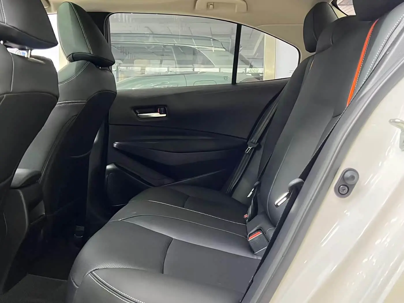 Toyota Corolla 2023 — ფოტო 12/20