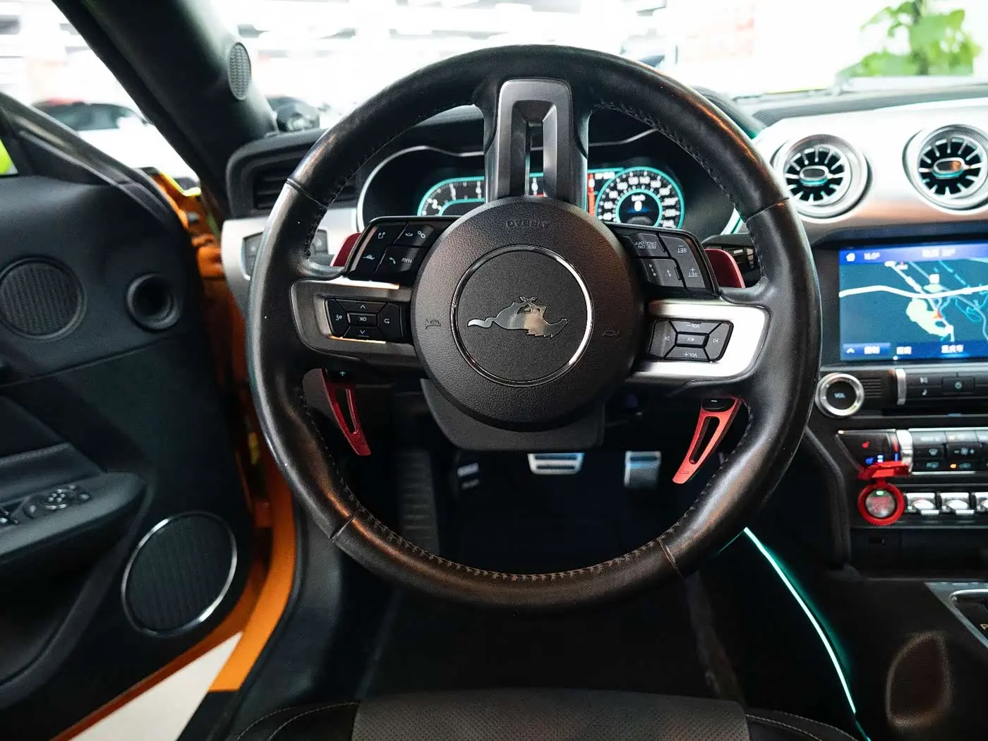 Ford Mustang 2020 — Фото 11/11