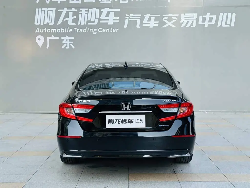 Honda Accord 2021 — Photo 5/20