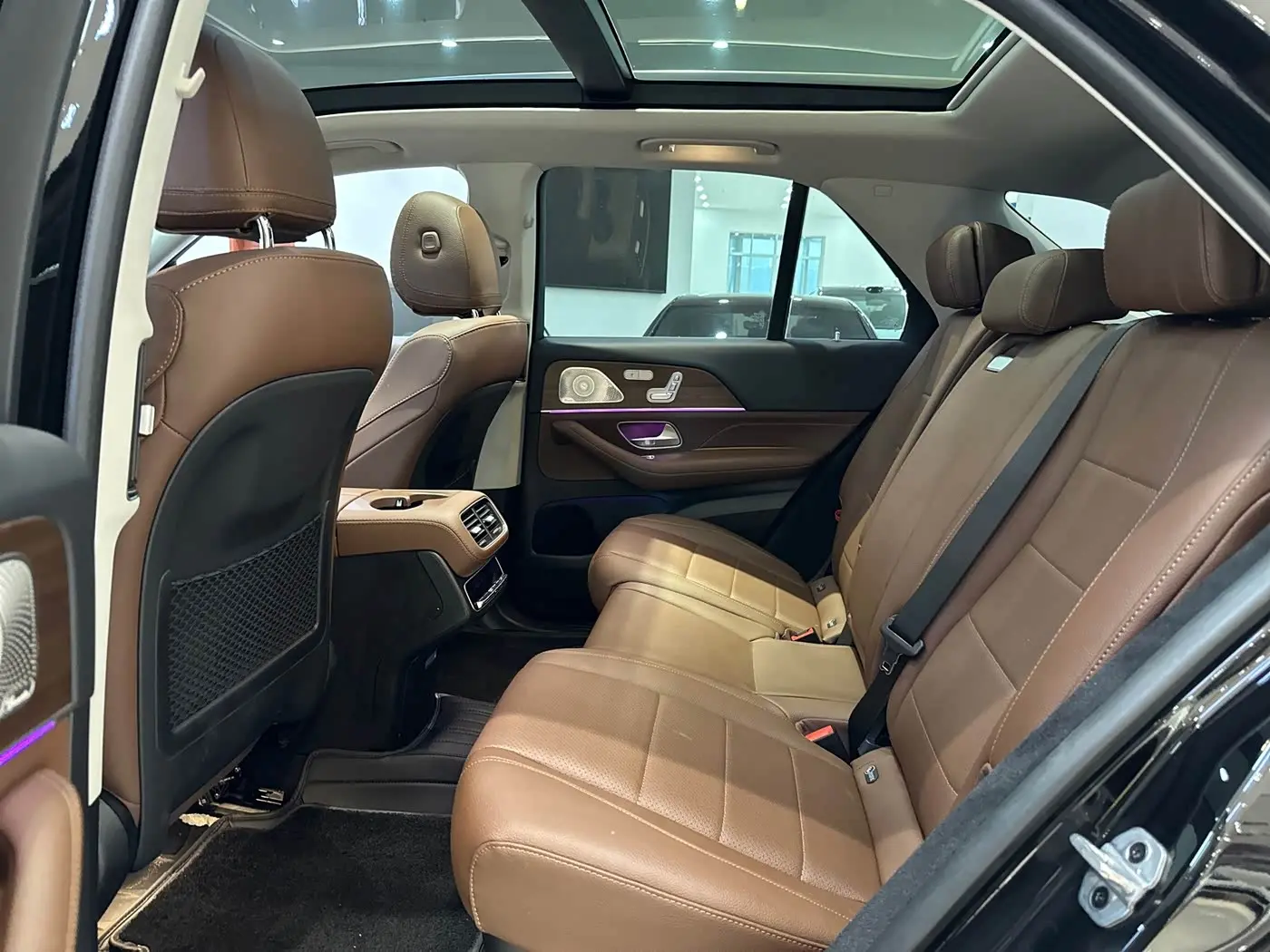 Mercedes-Benz GLE 2024 — Photo 13/16