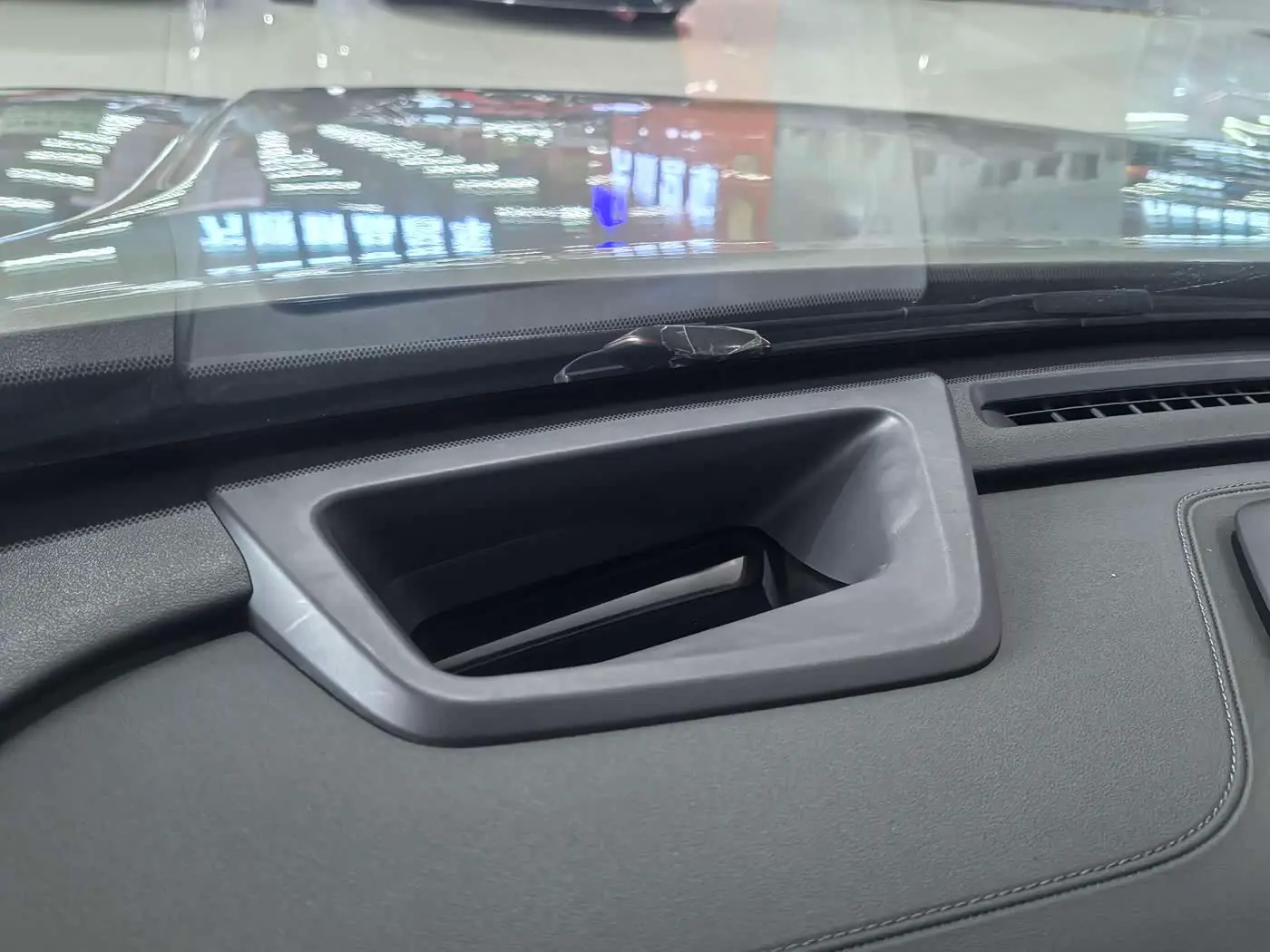 Haval Xiaolong MAX 2025 — Photo 12/20