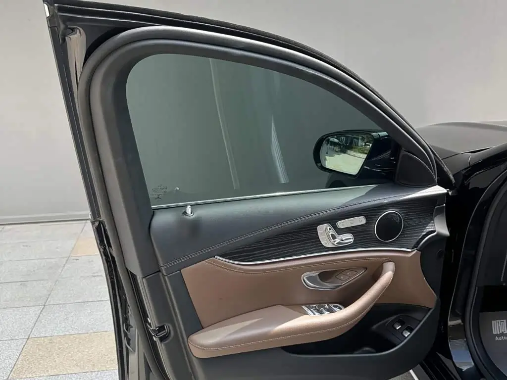 Mercedes-Benz E-Class New Energy 2023 — Photo 12/14