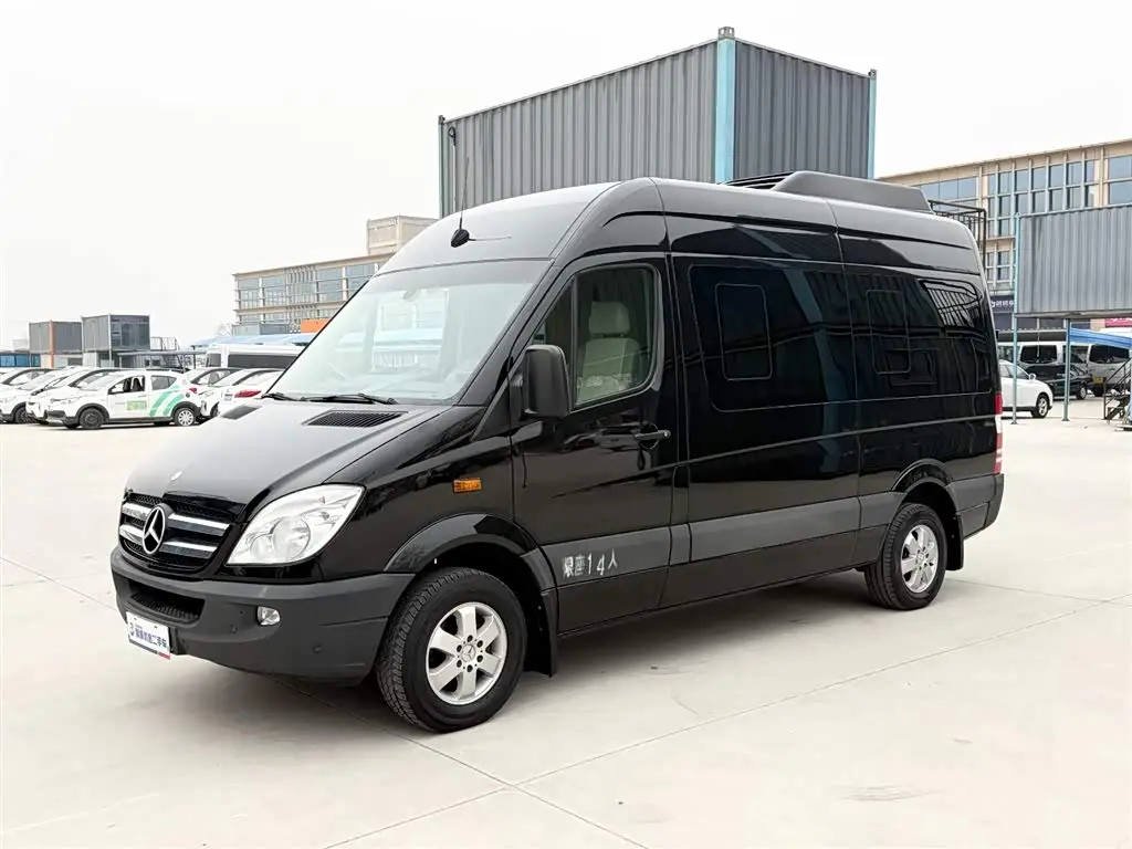 Mercedes-Benz Sprinter 2013 — Фото 1/18