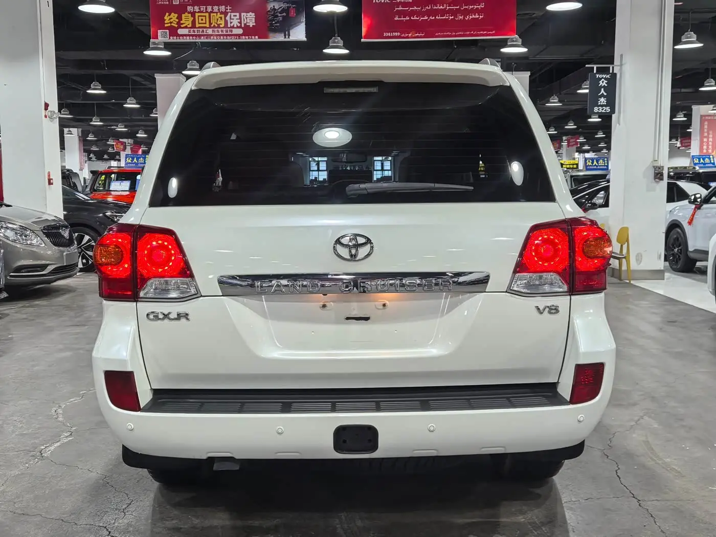Toyota Land Cruiser 2015 — Фото 6/9