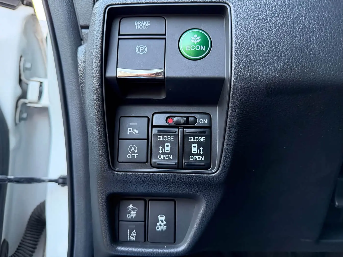 Honda Elysion 2018 — Фото 20/20