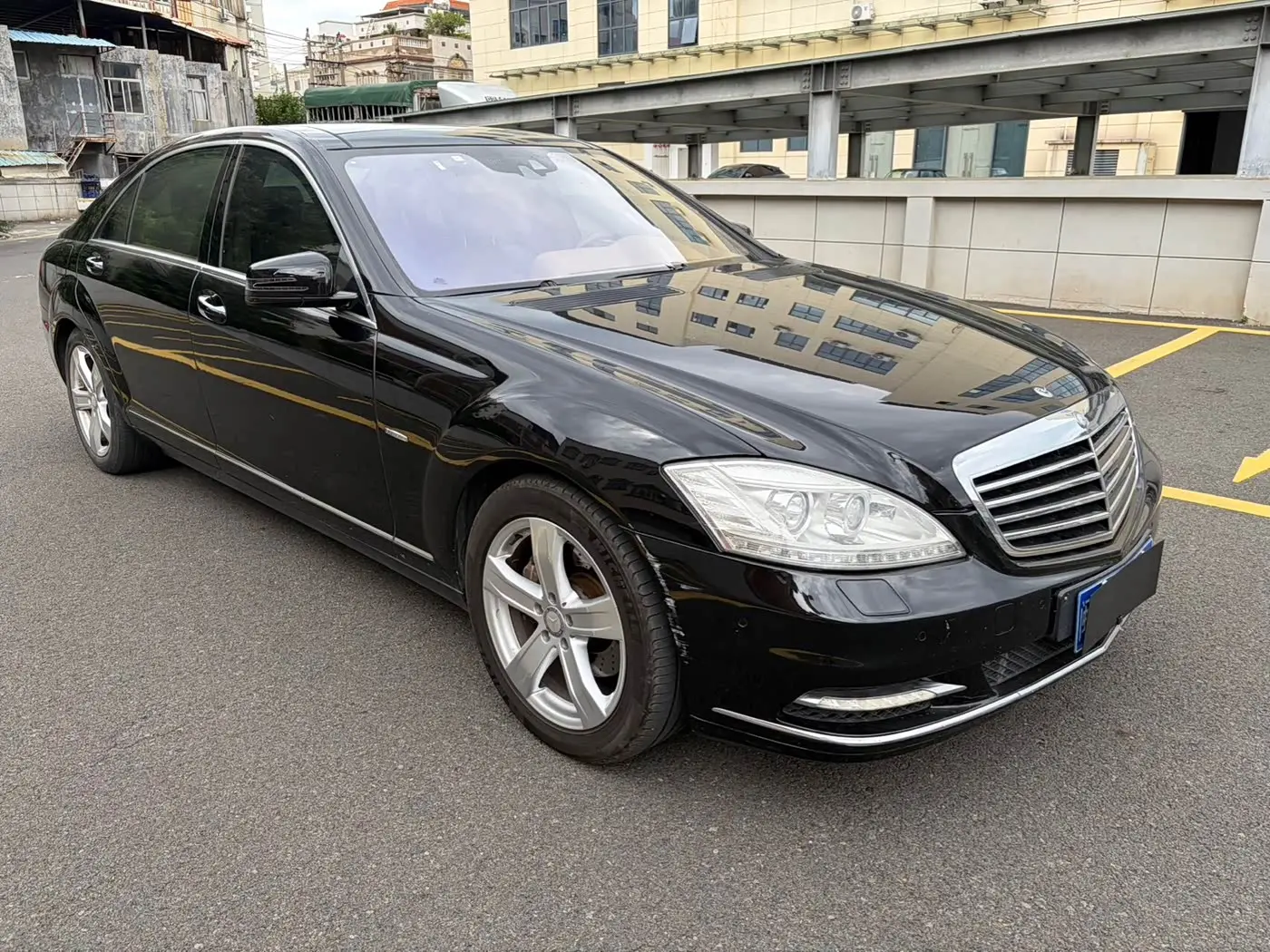 Mercedes-Benz S-Class 2012 — Photo 3/11