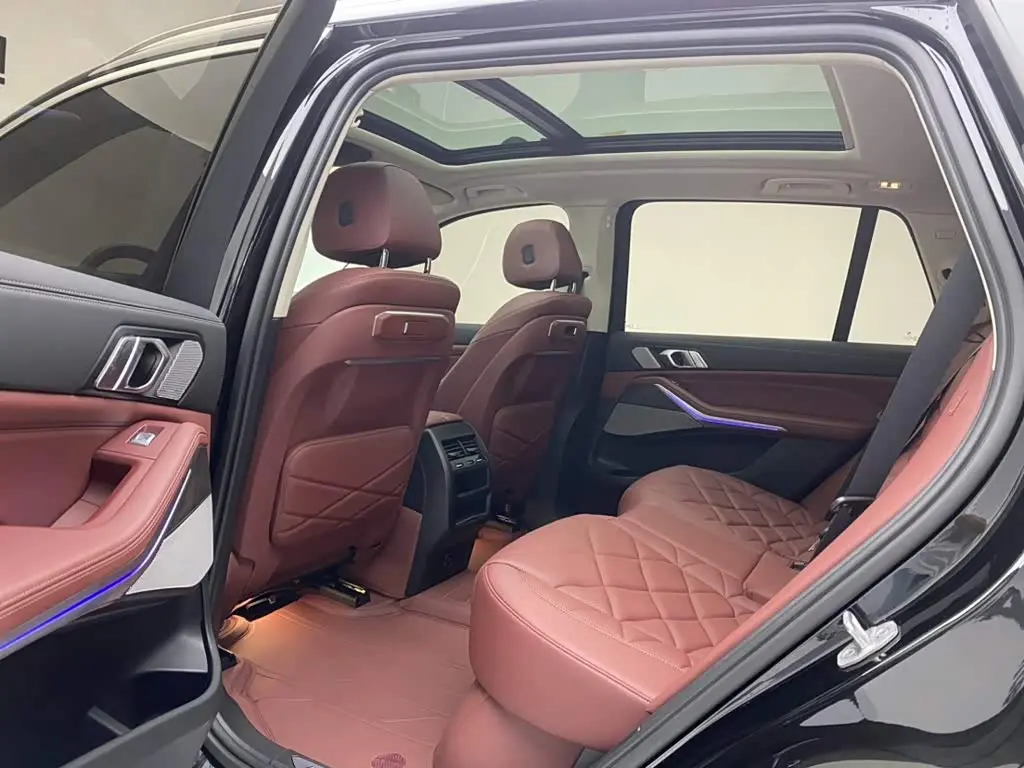 BMW X5 2025 — Фото 19/20
