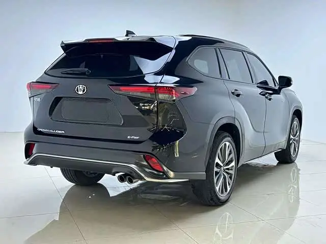 Toyota Crown Kluger 2024 — Şəkil 8/20