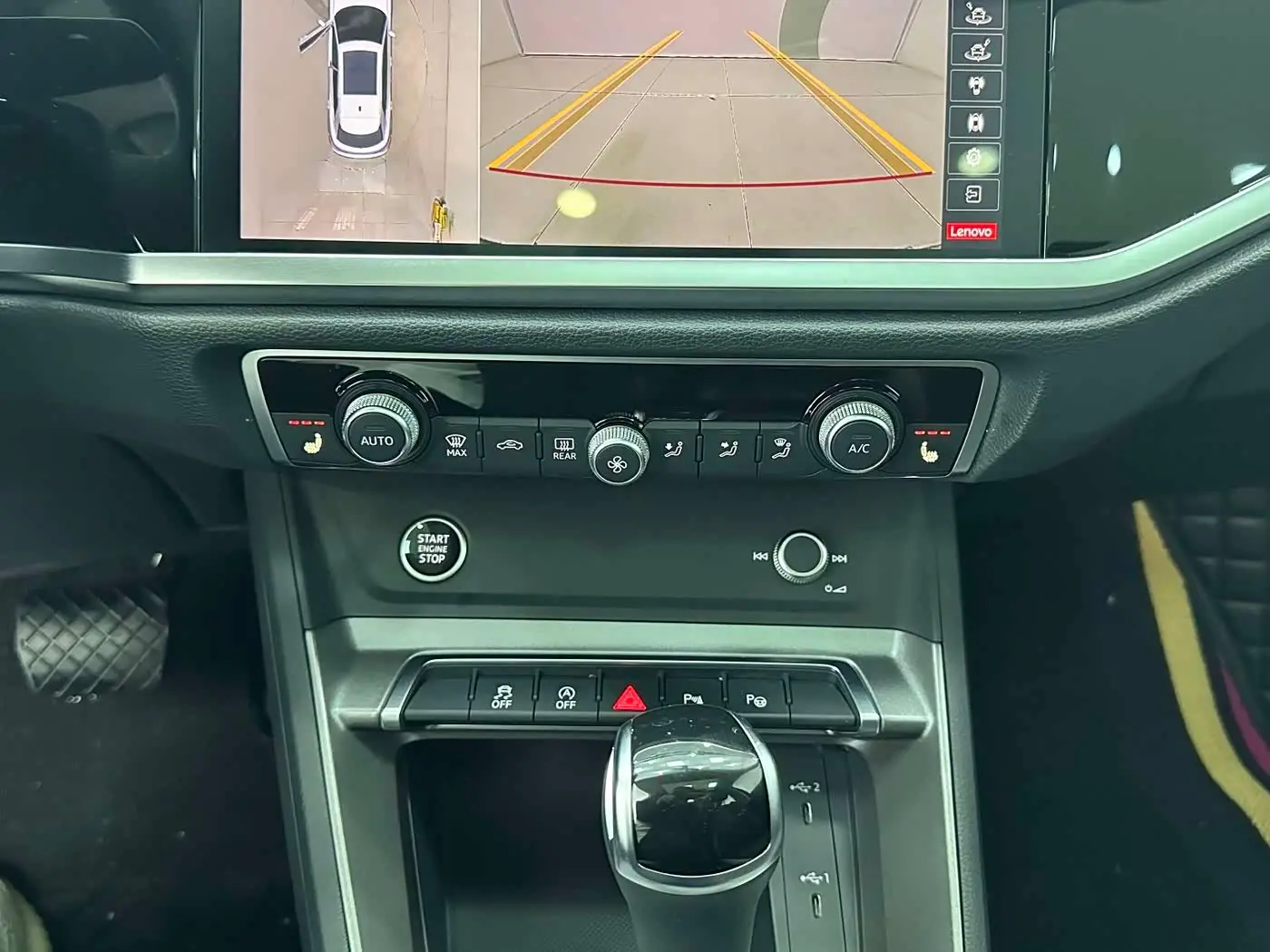 Audi Q3 2023 — Photo 14/18