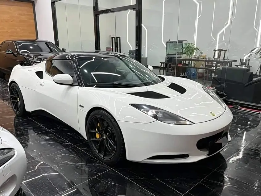 Lotus Cars Evora 2013 — Photo 3/9