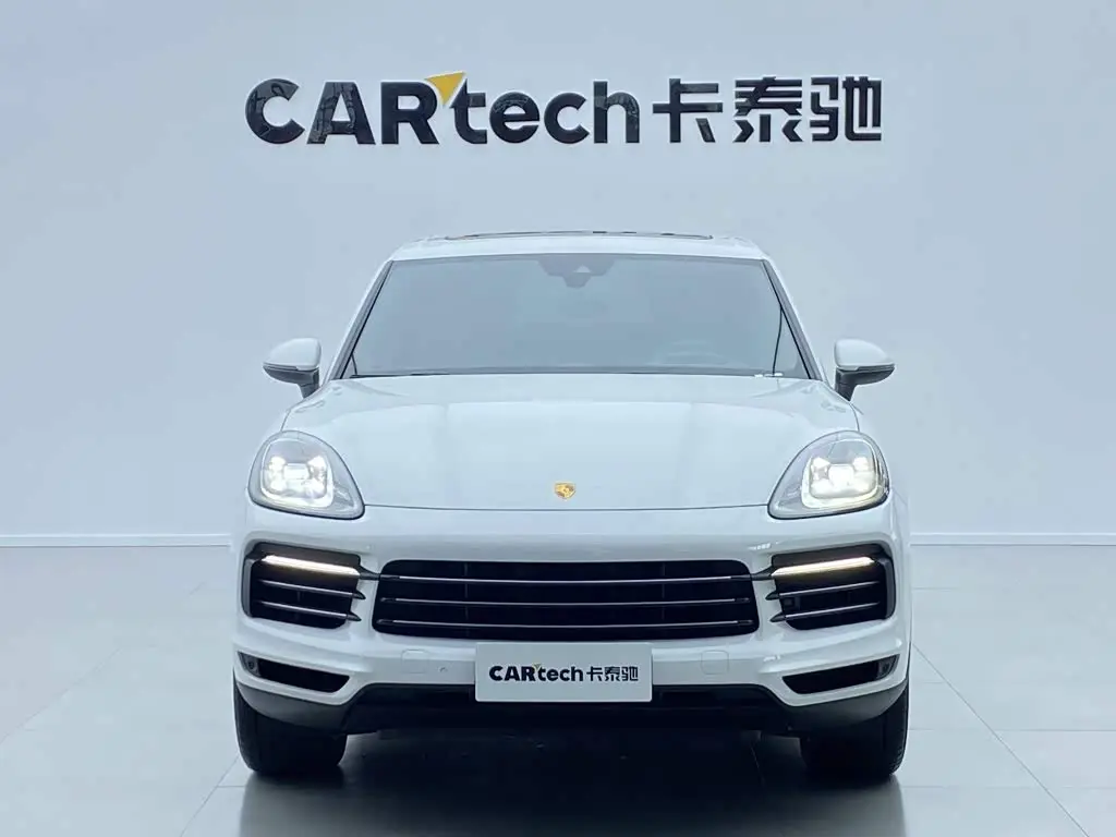 Porsche Cayenne 2022 — Фото 2/20