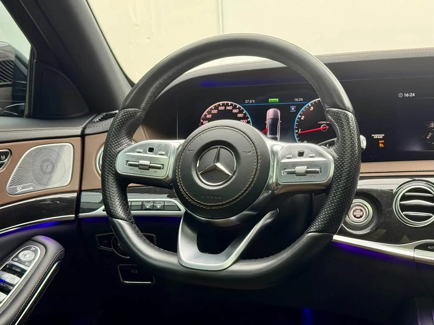 Mercedes-Benz S-Class 2020 — Photo 11/15